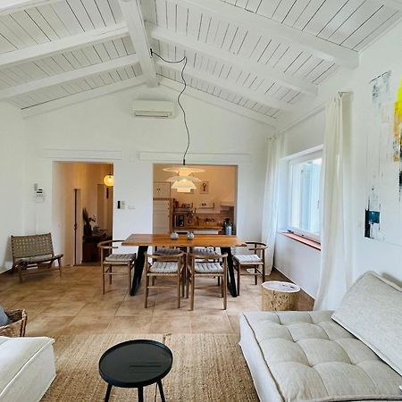 Luxury Villa In Istria - 9,000 Sqm Private Estate With Pool & Sauna, 15 Min To Sea, Near Fazana, 3 Bedrooms Juršići Eksteriør billede